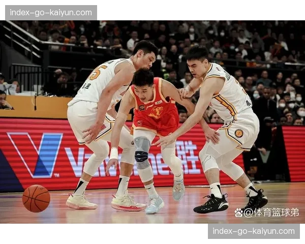 CBA联合出品纪录片《赛季》上线，记录球队幕后故事
